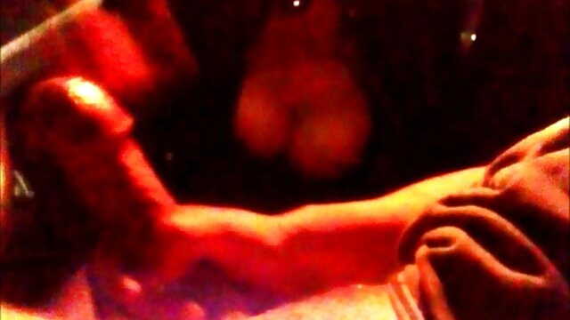 Kokybiškas :  DARLA IR DEIVAS PAslėptoje kameroje Seksualu video 